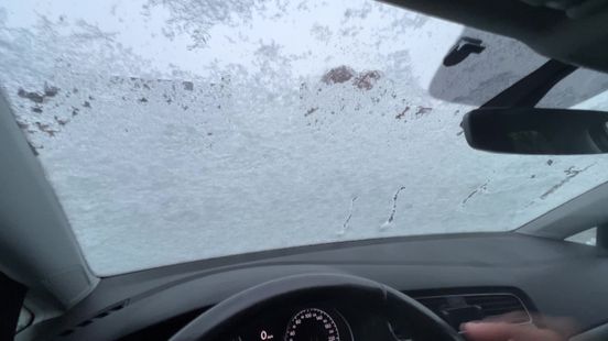 Eerste sneeuw dit najaar in Drenthe