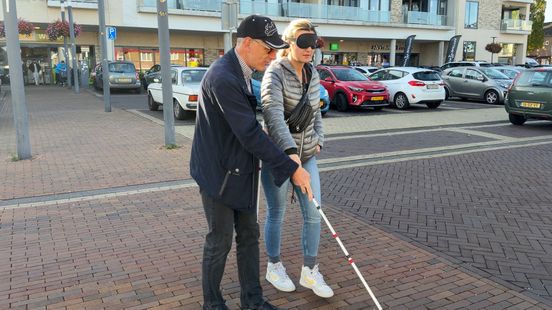 Blinden en slechtzienden met witte stok hebben voorrang, maar krijgen ze die ook? Home
