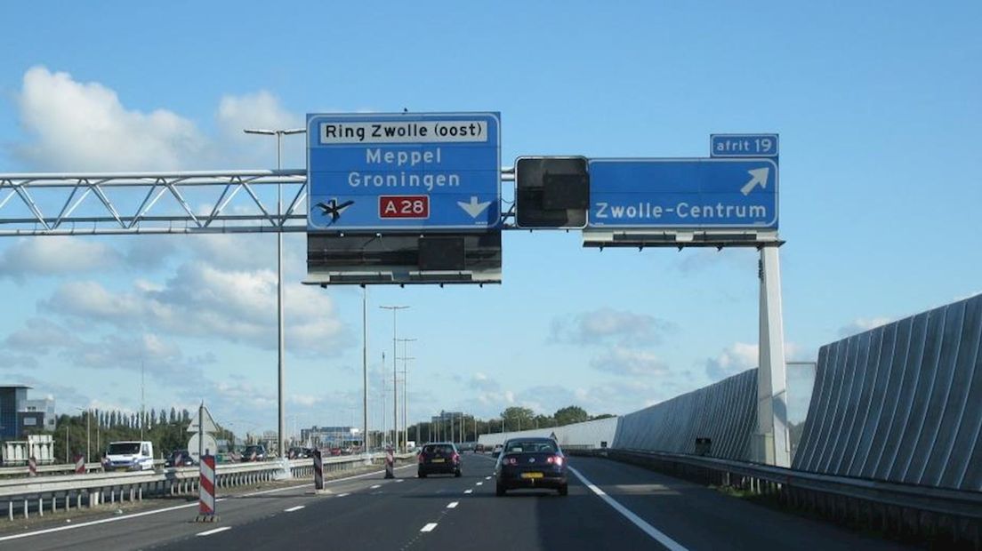 Vangrail op A28 in Zwolle moet veiliger
