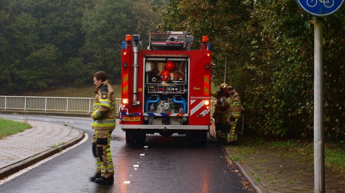 Vandalen proberen geluidswal in brand te steken