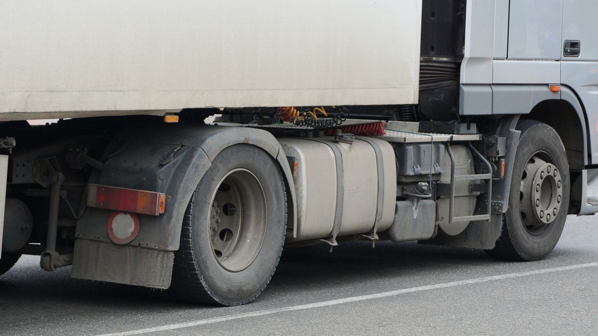 Geslotenverklaring volop genegeerd: in anderhalf uur 20 bekeuringen bij brug Roosteren