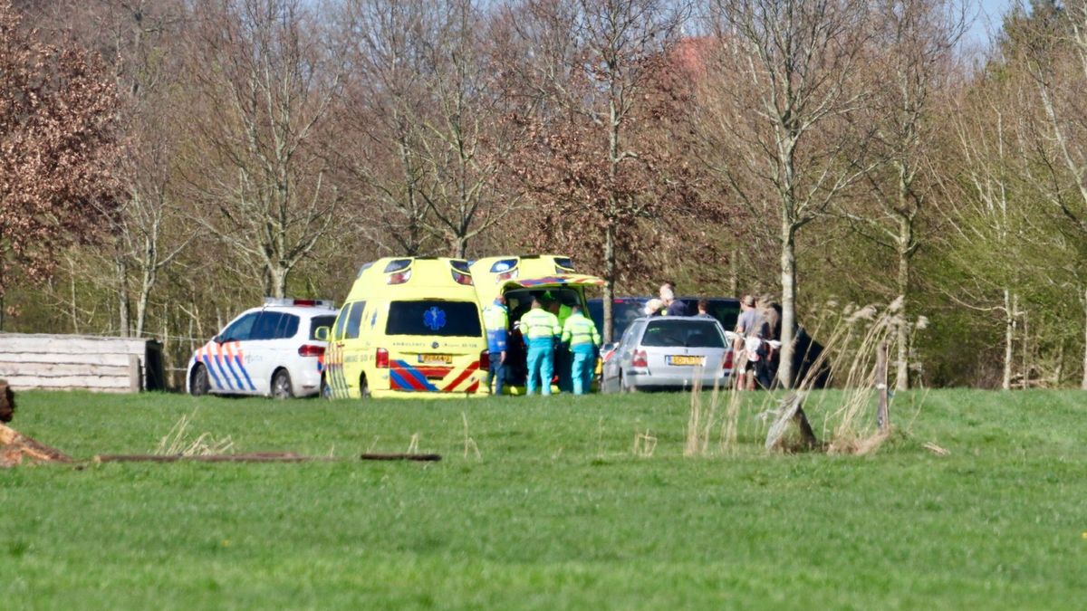 Man gewond na val bij motorcross in Vinkega