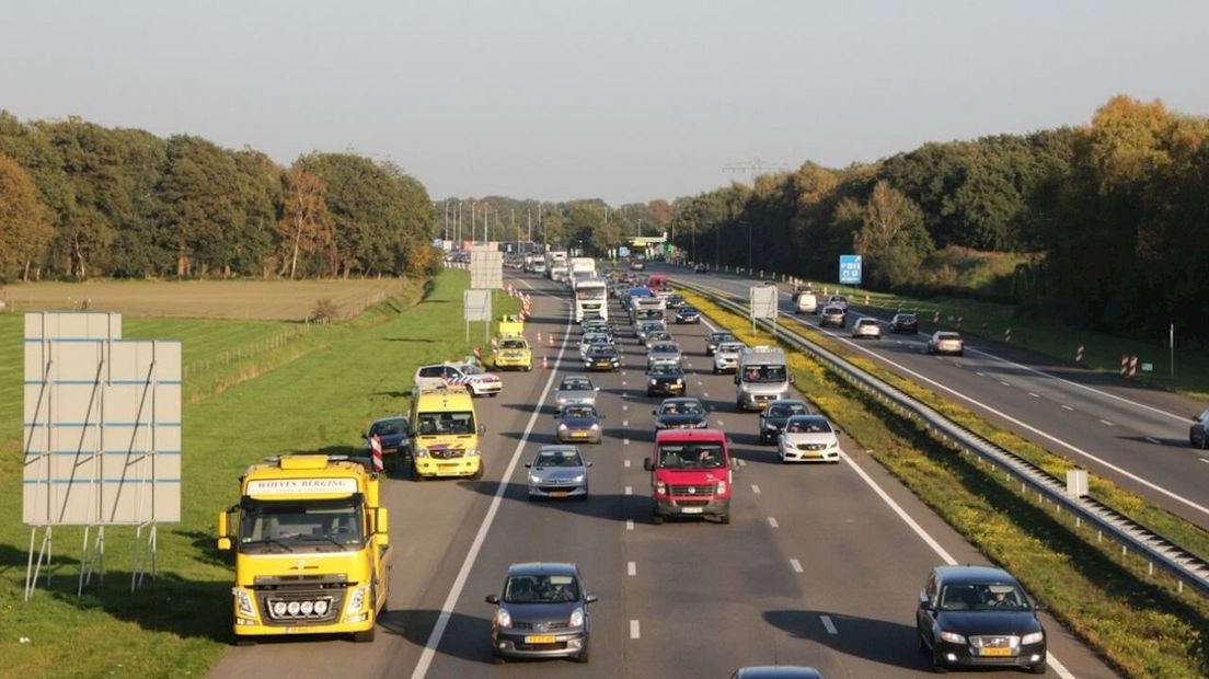 Het verkeer rijdt weer