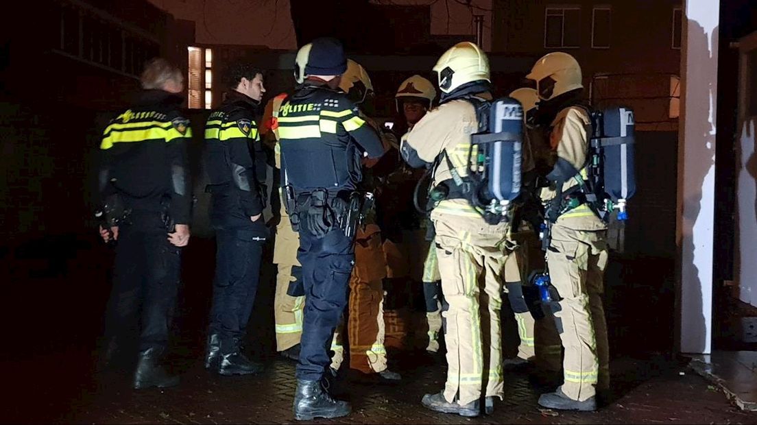 Politie vindt drugslab midden in woonwijk Hengelo