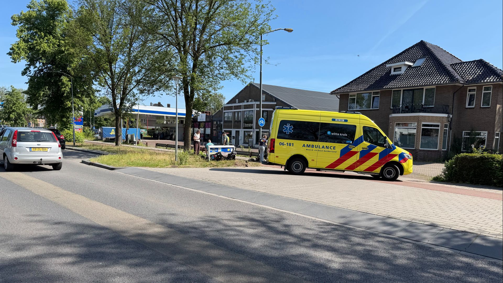 Scooterrijder gewond na aanrijding