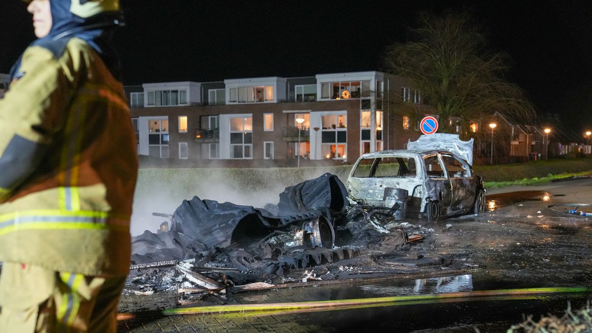 Drie keer raak in Smilde: caravan, auto en autoband in brand