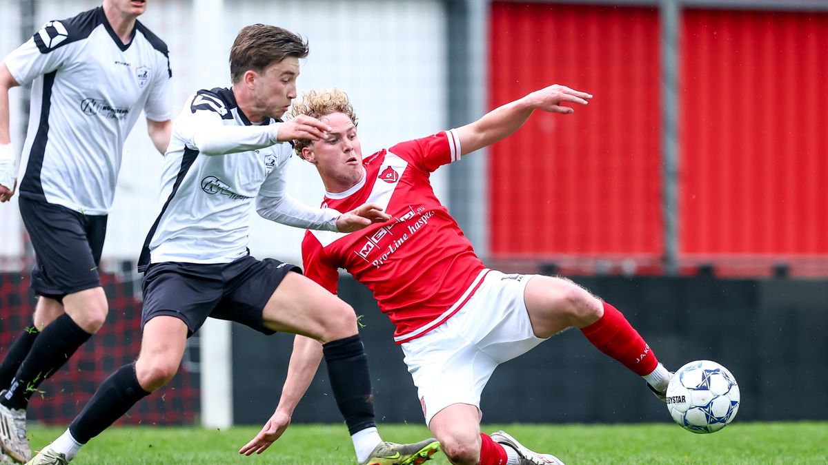 Blamage Harkemase Boys tegen hekkensluiter