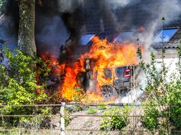 Autobrand op oprit woning Odoornerveen