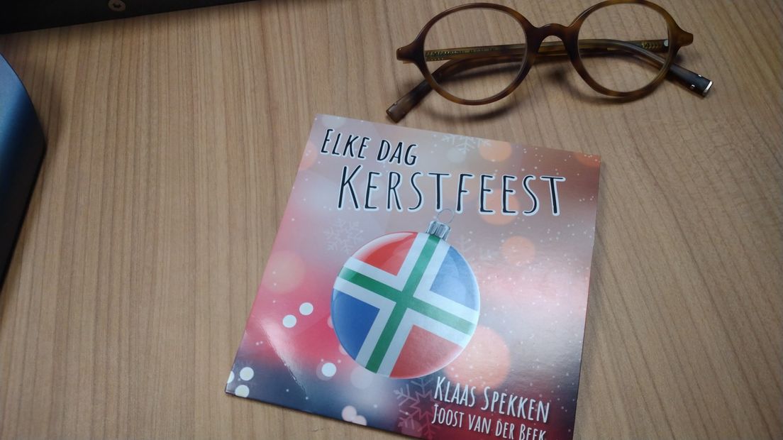 Kerst-cd Klaas Spekken, bril van Henk