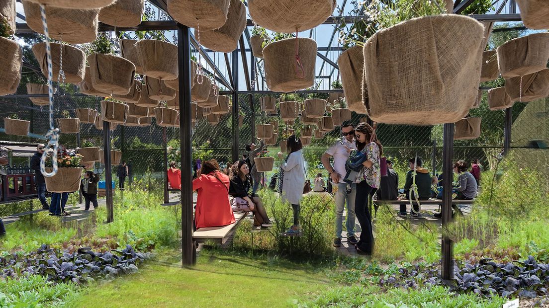 Ook in de tuin van het paleis komen duurzame exposities, bijvoorbeeld over de toekomst van voedsel.