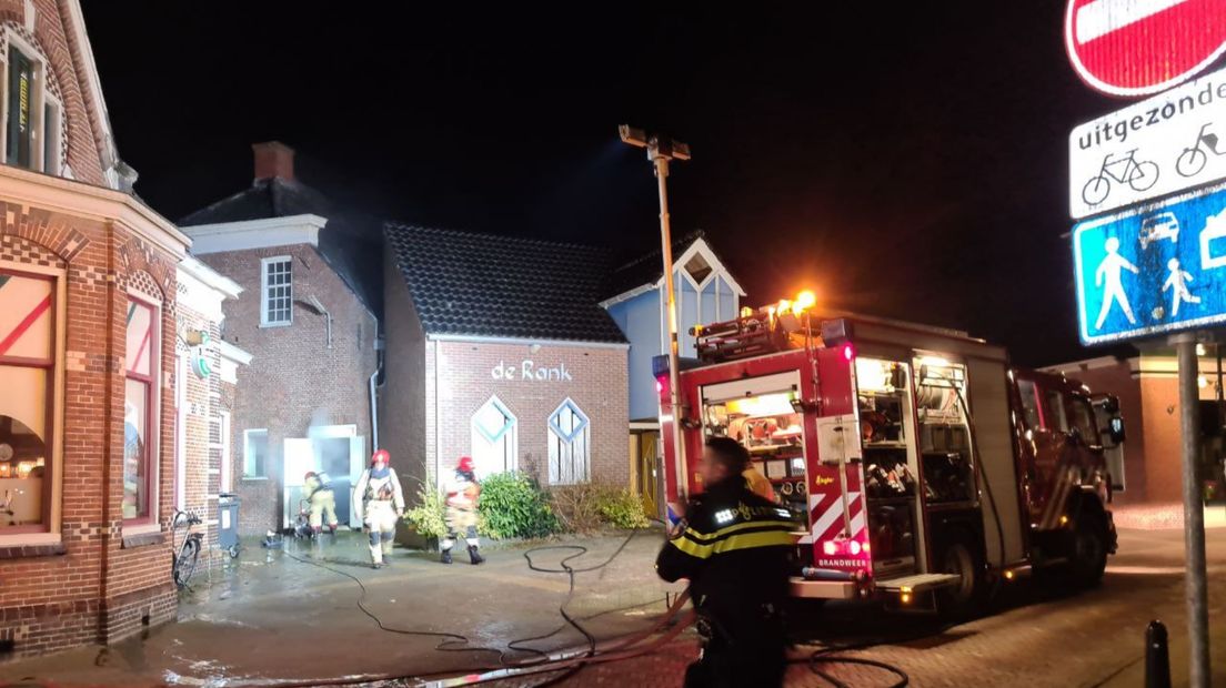 De brandweer was snel ter plaatse in Uihuizen