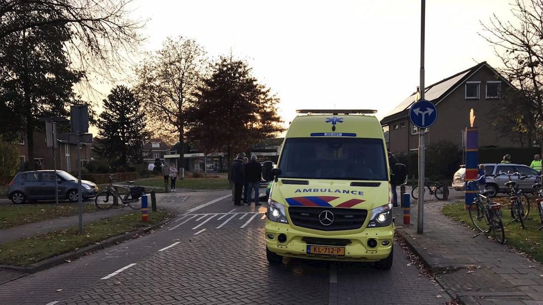 Fietser gewond bij aanrijding met auto in Denekamp