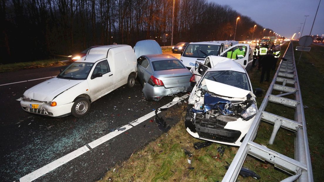 Kettingbotsing op A50