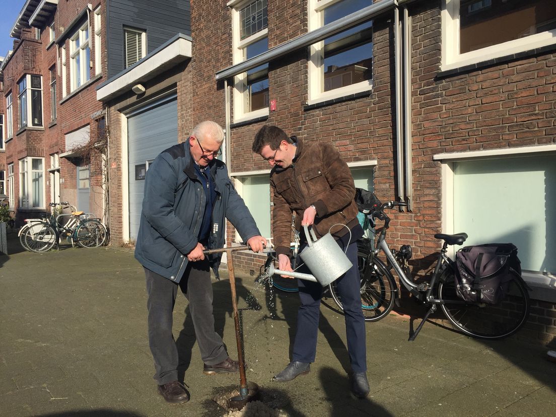 Starthandeling voor buurtproef met grondwaterpeil ter voorkoming van paalrot