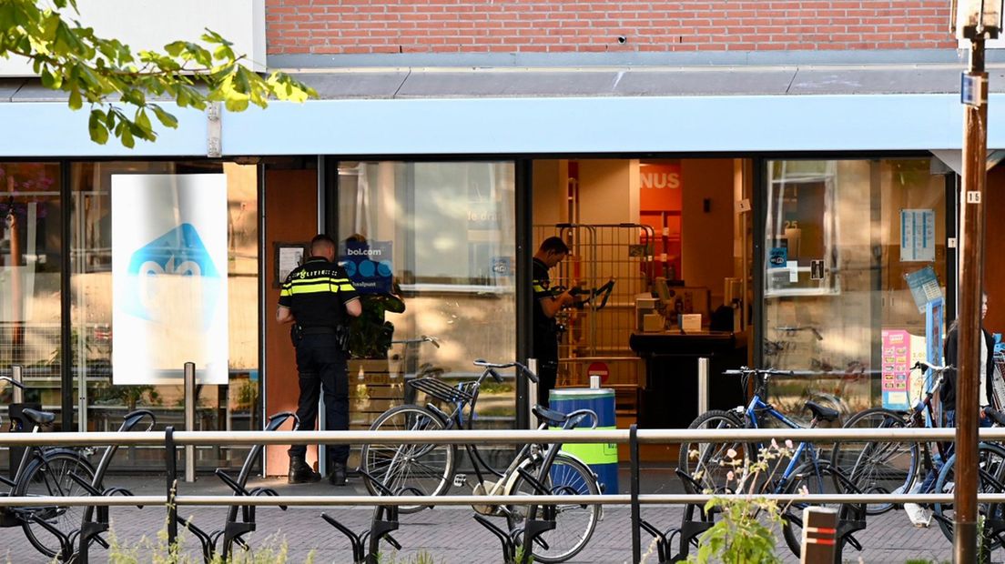 Politie-onderzoek na de overval op 17 juli.