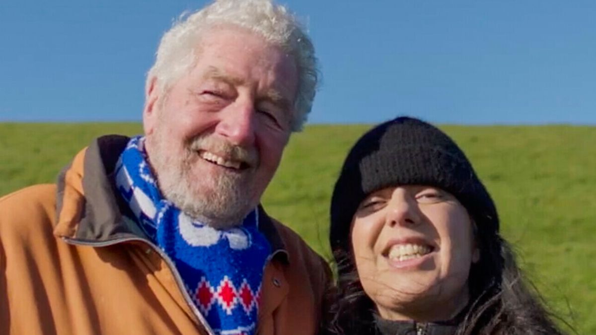 Kunstenaar Tina Farifteh wint internationale prijs voor documentairereeks 'Tina in Sexbierum'