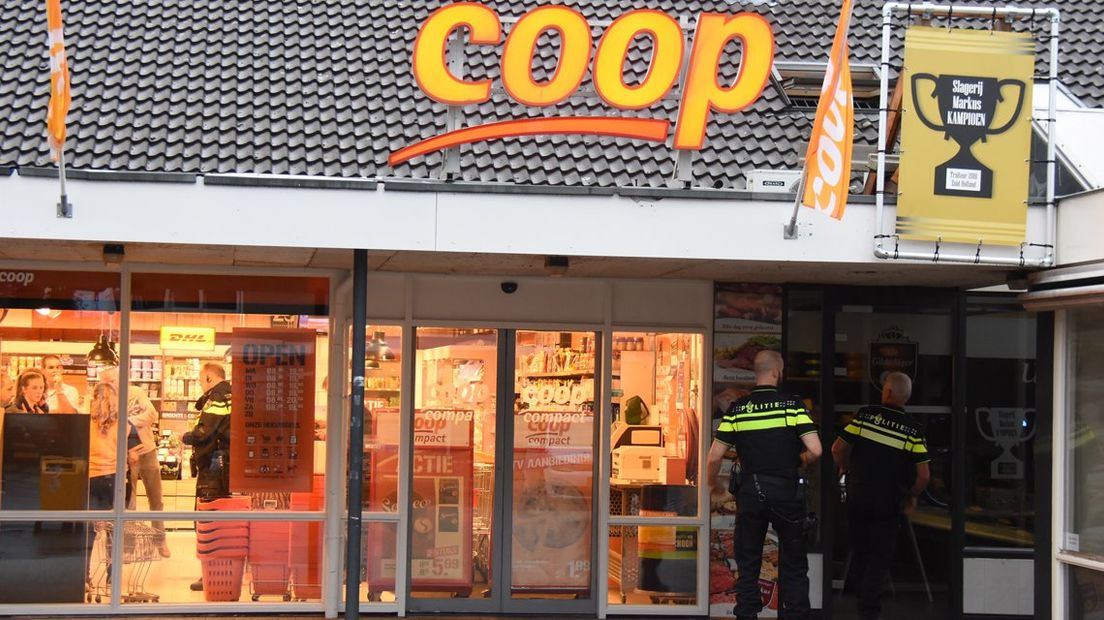 Gewapende overval op buurtsuper in Gouderak.