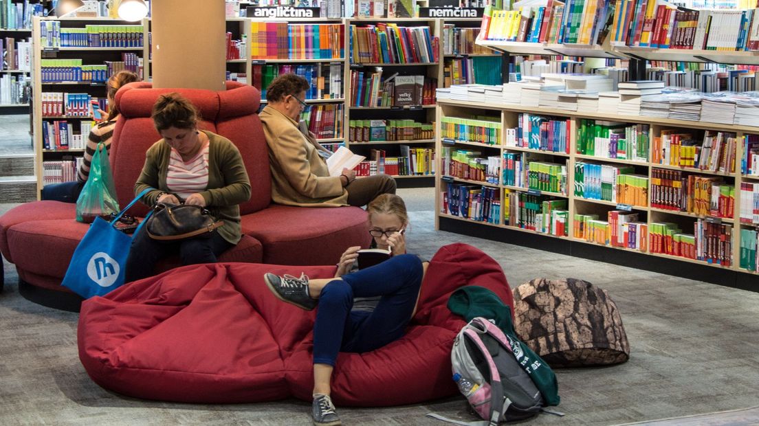 In de bibliotheek lezen kan voorlopig nog niet