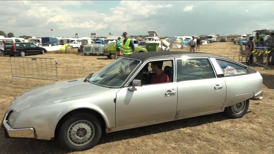 Er zijn maar weinig automerken die zo tot de verbeelding spreken als Citroën. Dit jaar bestaat het Franse merk 100 jaar en dat wordt dit weekend uitgebreid gevierd op het Eiland van Maurik.