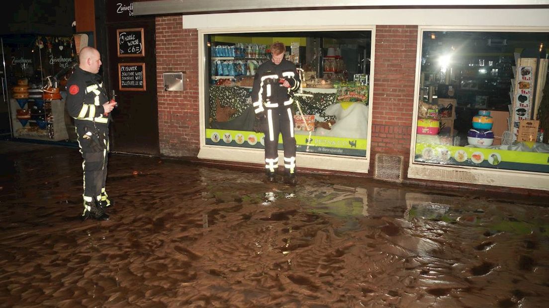 Waterlek aan Langenkamp in Losser