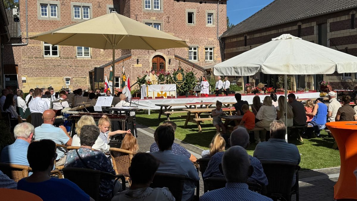 Zondag in het Zuiden: fanfarejubileum in Reijmerstok, dikke jassen in Geleen