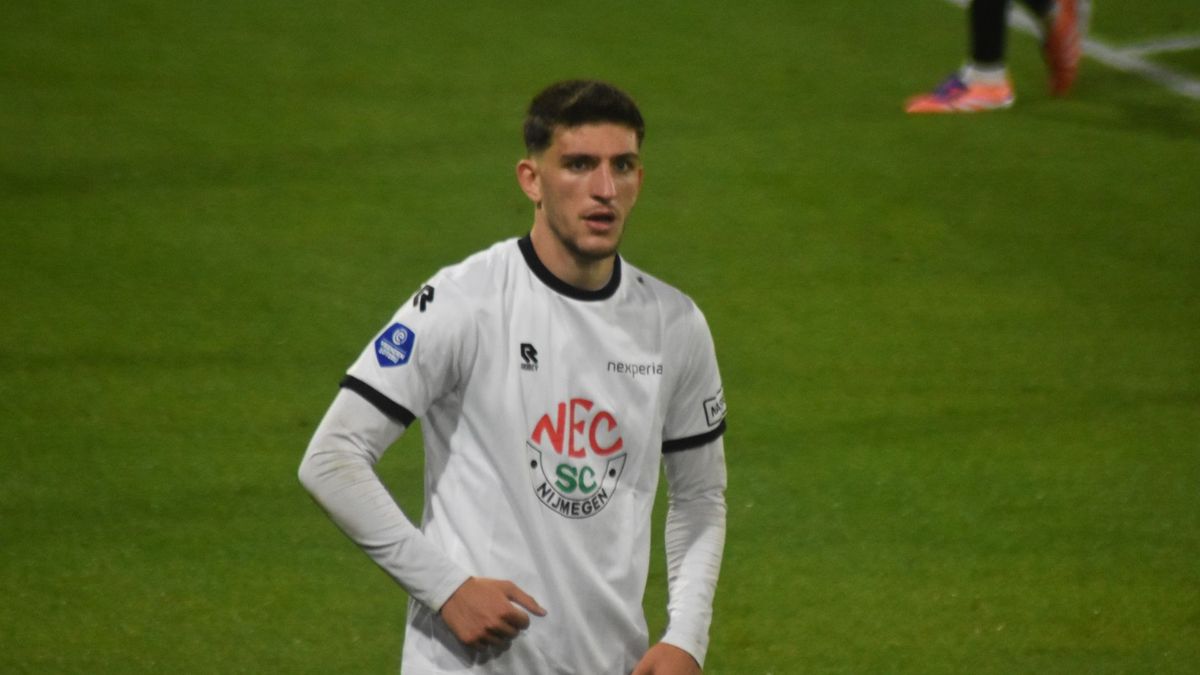 NEC mist Kaplan • Hendriks assistent Janssen