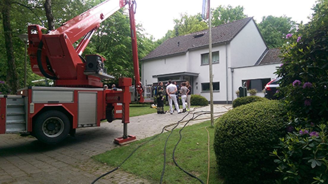 Brand verwoest zolder recent gerenoveerde villa in Heilig Landstichting