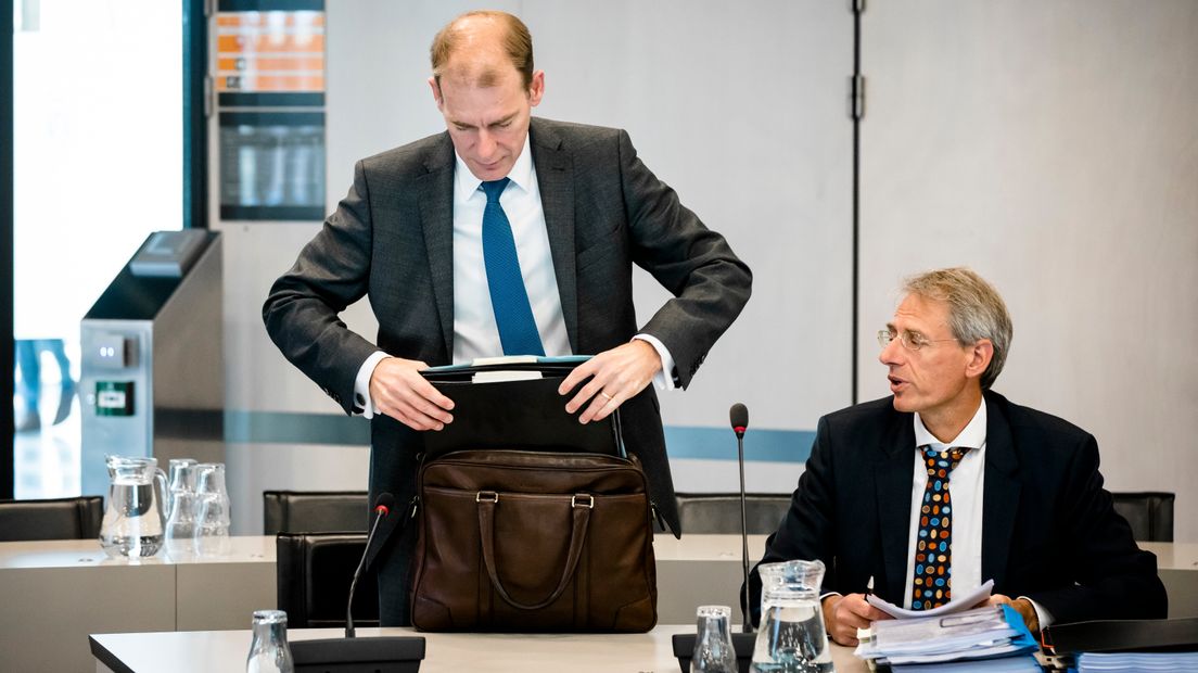 Jaap Uijlenbroek (rechts) met toenmalig staatssecretaris Menno Snel