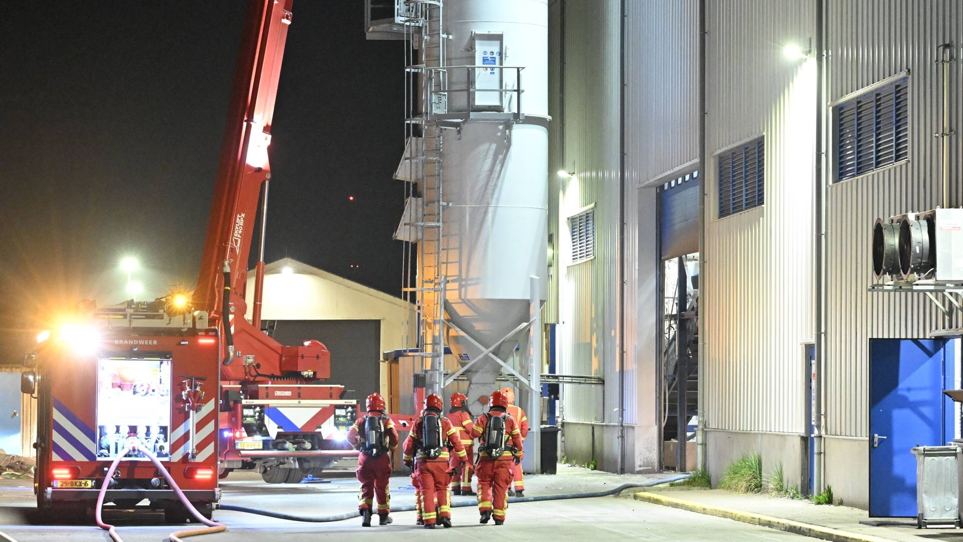 112-nieuws dinsdag 14 april: Industriebrand in Farmsum