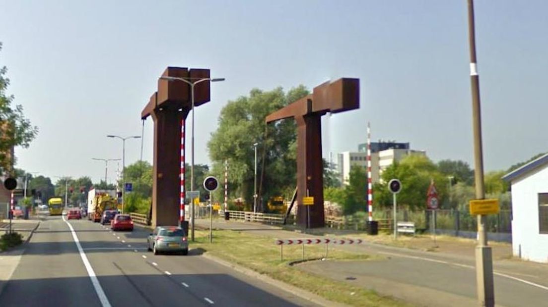 Afsluiting Hanzebrug in Deventer