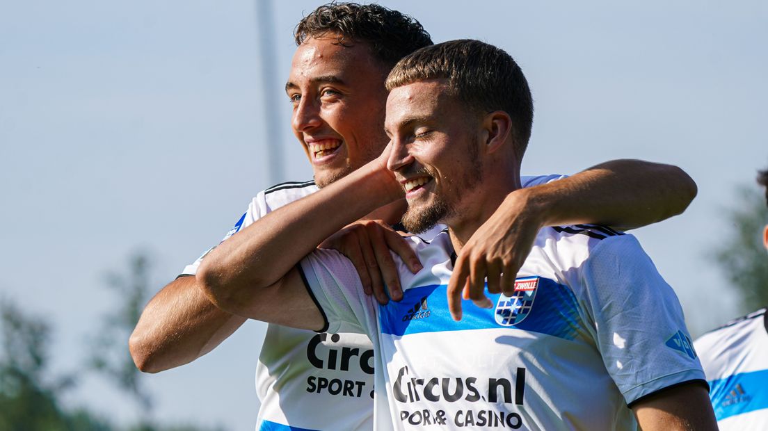 Van den Berg en Buurmeester vieren de 0-1