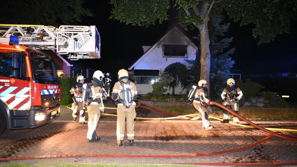Woning Aadorp zwaar beschadigd door brand