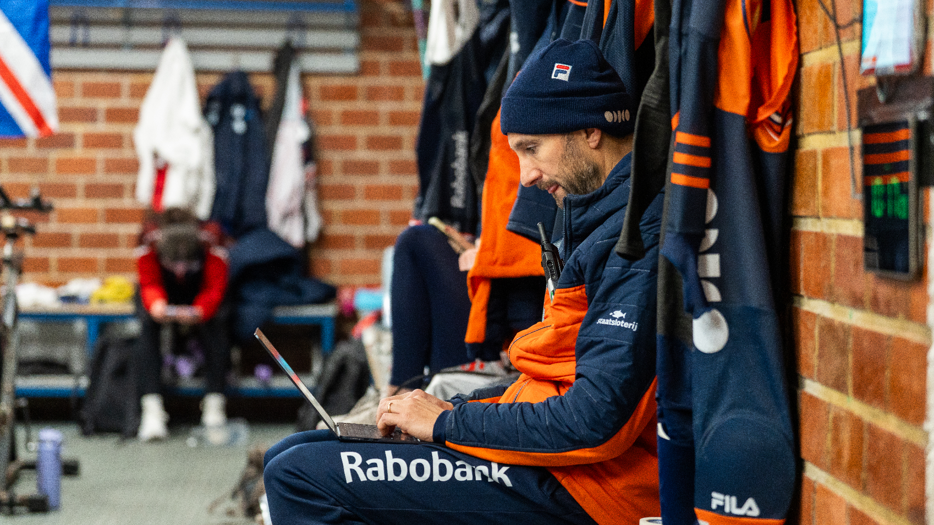 Kerstholt houdt Schulting mogelijk aan de kant bij Olympische relay: 'Ik sluit dat niet uit'