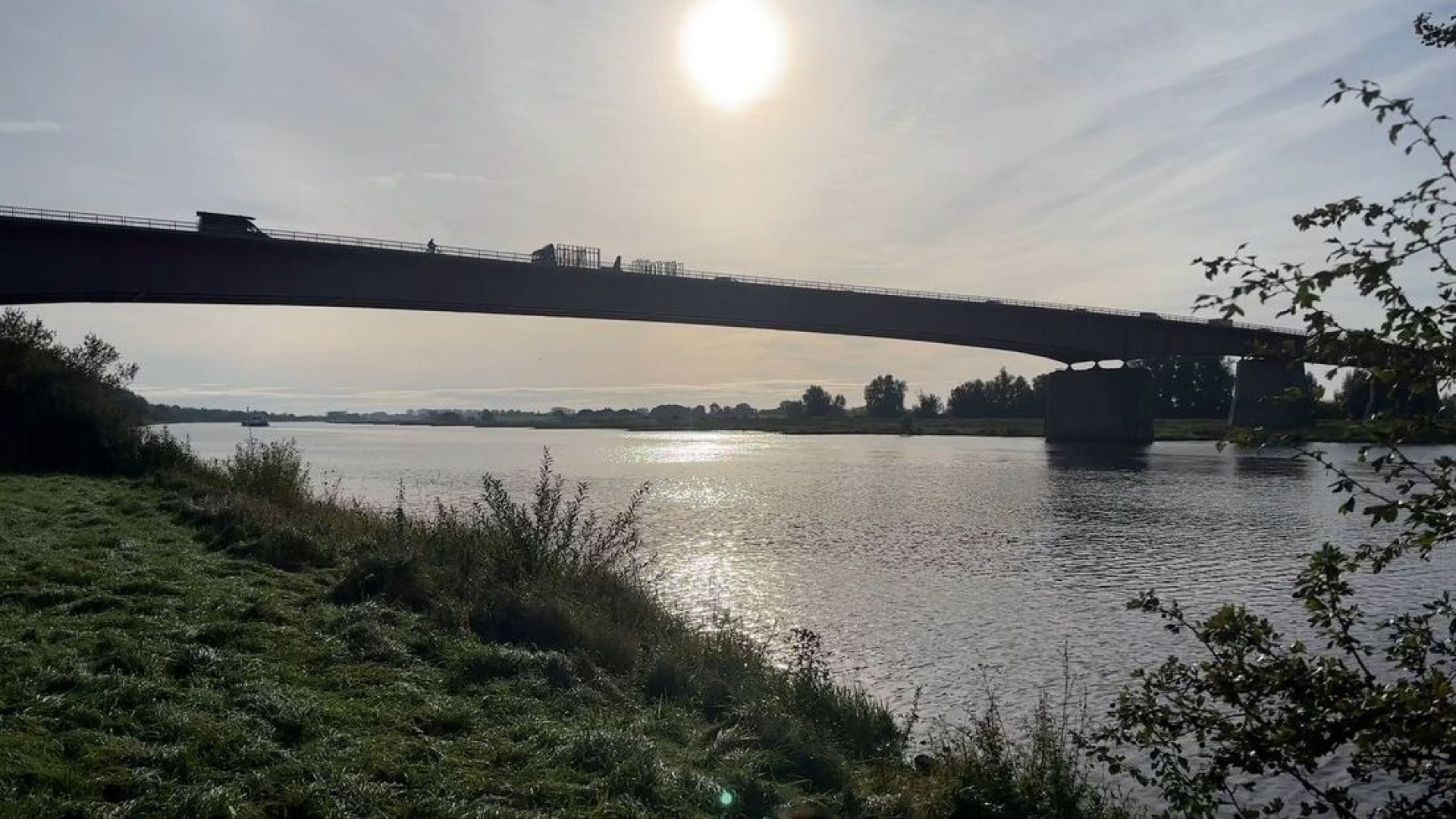 Grijze golf geeft lucht bij Rijnbrug: goed nieuws voor verbreding