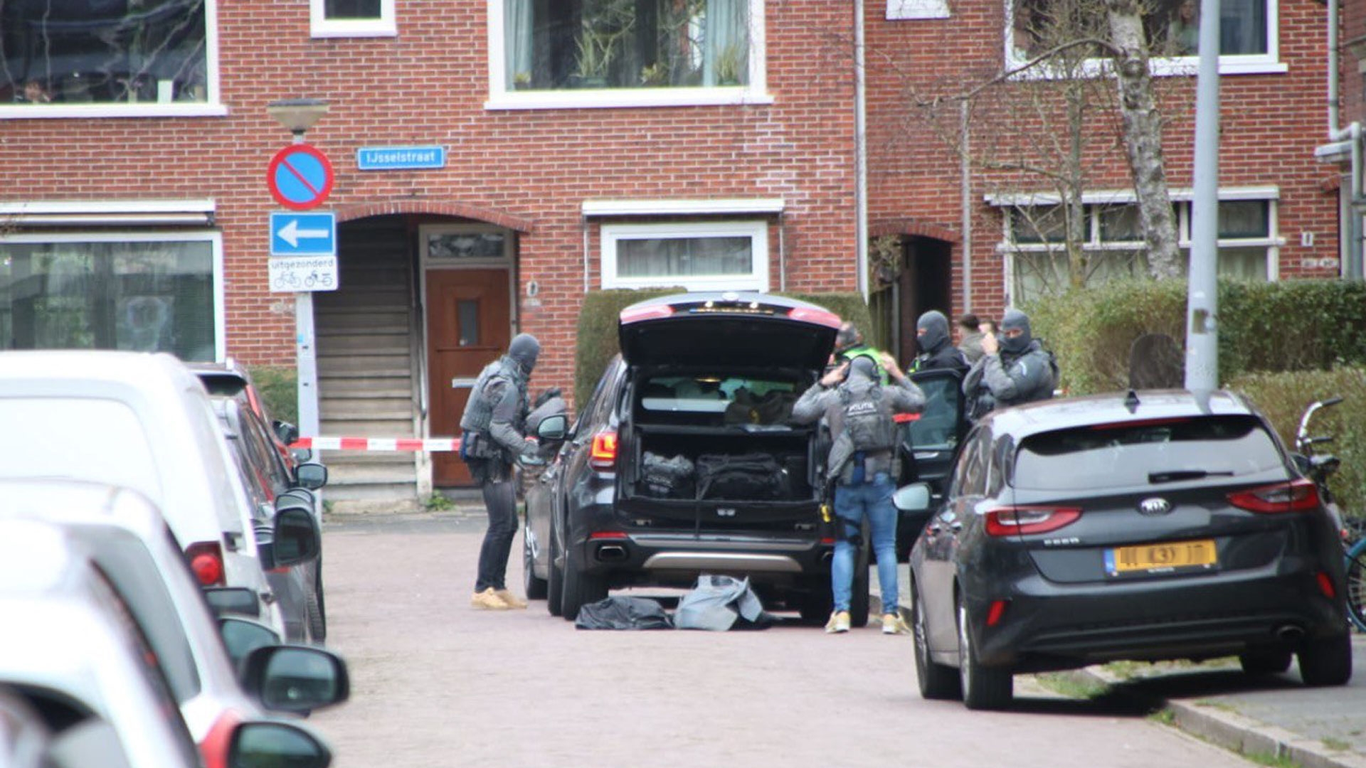 Groninger (19) Aangehouden Na Melding Van Beroving Met Vuurwapen In ...