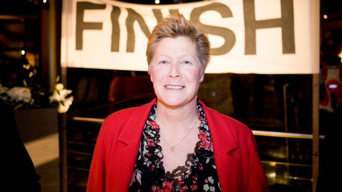 Tineke Dijkshoorn bij de viering van honderd jaar Koninklijke Vereniging De Friesche Elf Steden in 2009