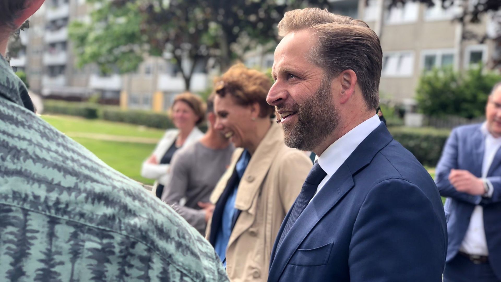 Hugo de Jonge in Middelburg: 'Je moet 10 jaar wachten op een huis