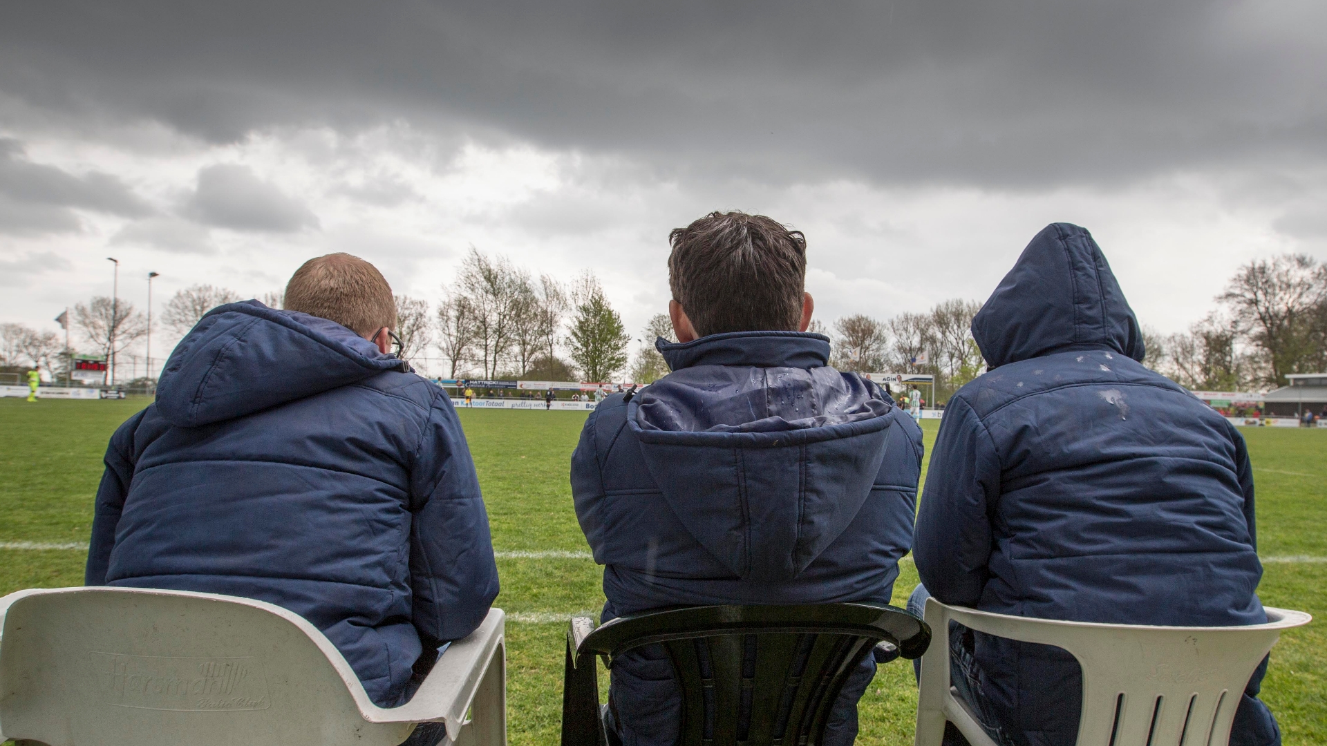 VV Usquert, VV Godlinze en SETA dreigen van amateurvoetbaltoneel te vallen