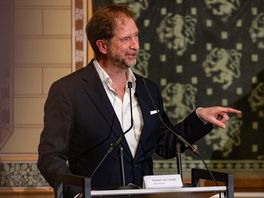 Kort geding tussen directeur Van Langh en Drents Museum uitgesteld
