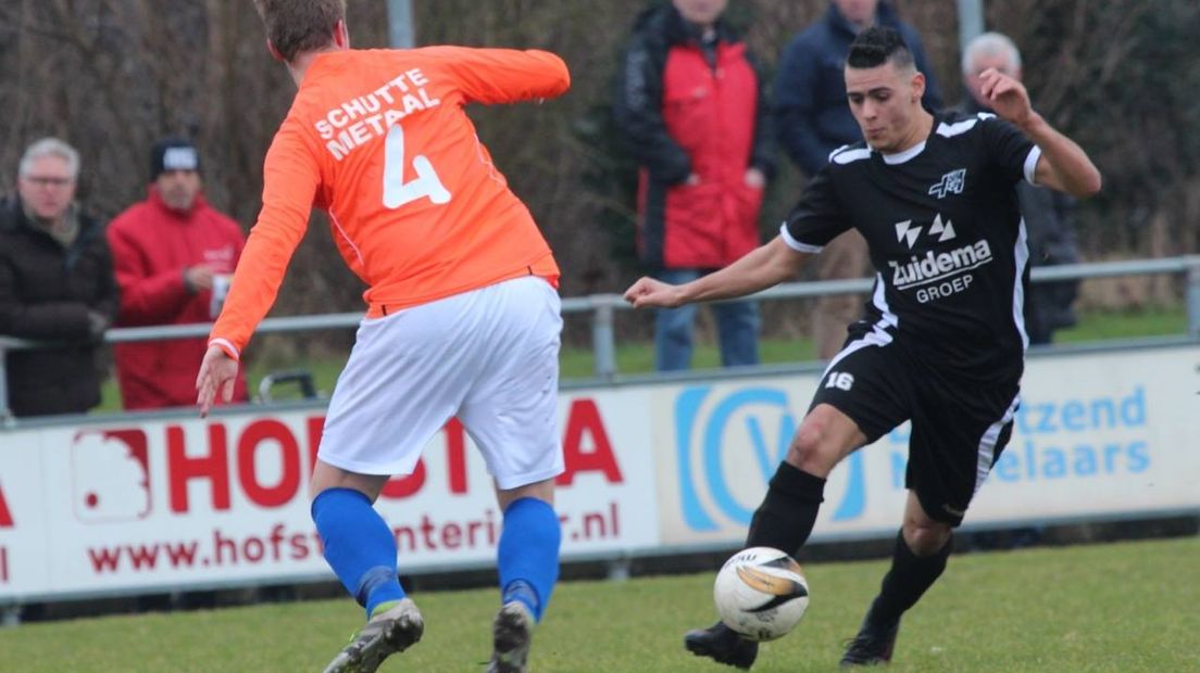 Ismael Ucan een paar seizoenen geleden in het shirt van vv Hoogeveen (Rechten: vv Hoogeveen)