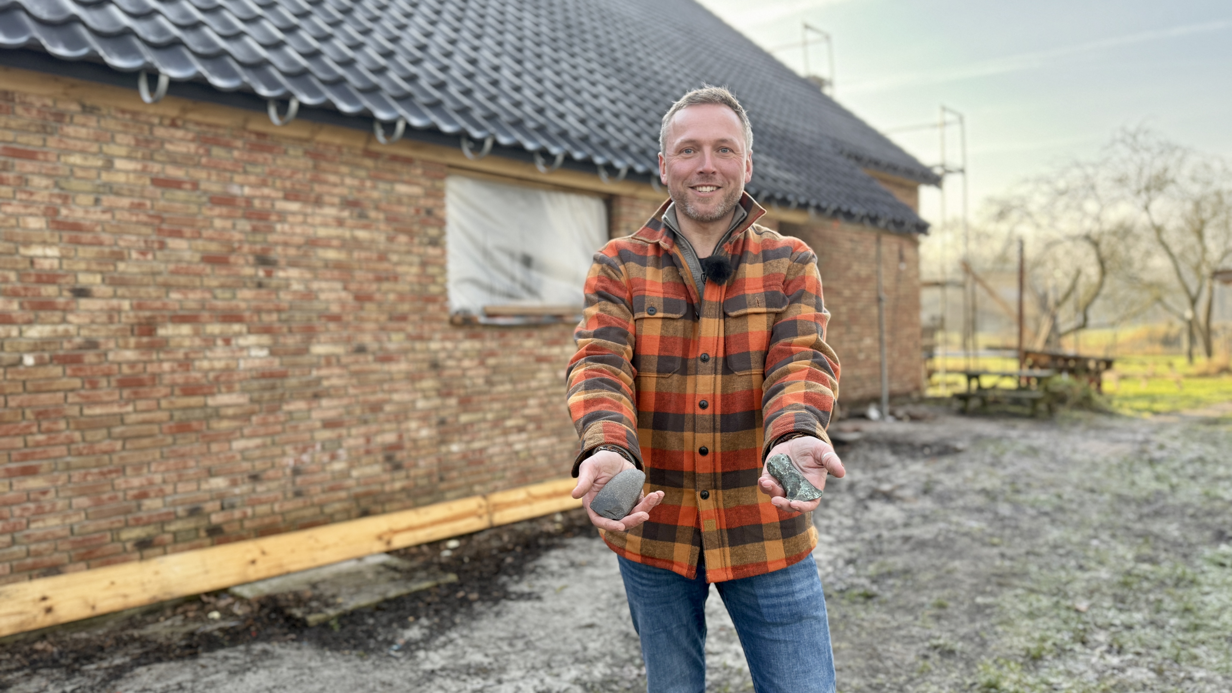 Makelaar Ruud doet archeologische 'topvondst' in Schoonebeek tussen bezichtigingen door