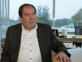 Burgemeester Thijsen van Tynaarlo kritisch op asielbeleid en spreidingswet: 'Dat tekent de soap'