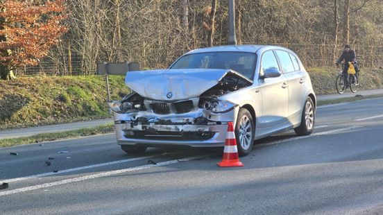 Botsing op N303 • woningbrand