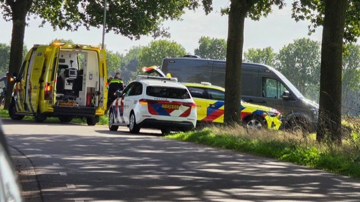 Fietser gewond na harde val in Beesel: naar ziekenhuis gebracht