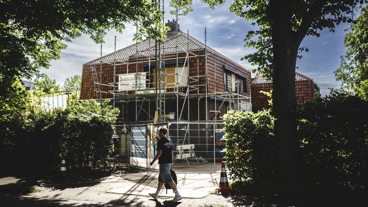 Provincie en gemeenten zijn rompslomp voor bevingsgedupeerden zat: 'Het moet draaien om mensen'