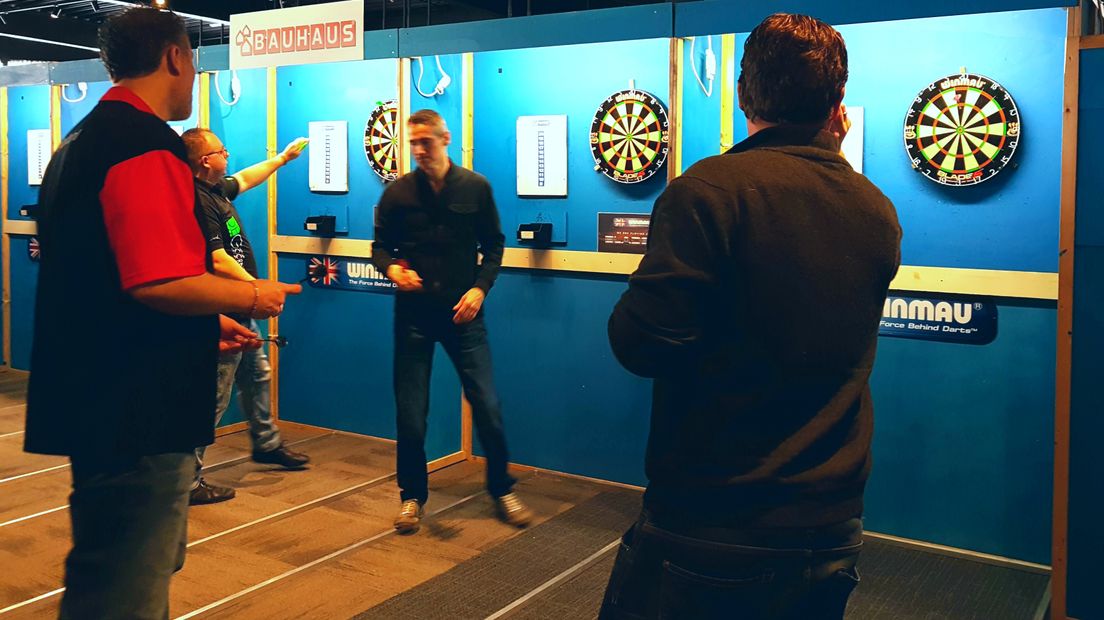 Darters bij de Dutch Open Darts 2018 (Rechten: Jasmijn Wijnbergen/RTV Drenthe)