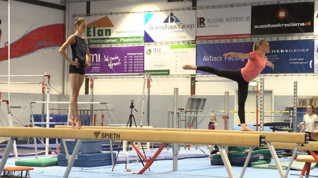 Topturnsters trainen in Varsseveld