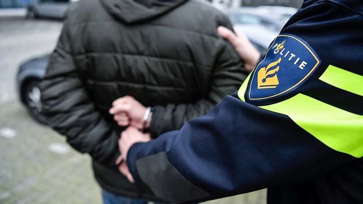 Jongen (16) uit Baarn opgepakt voor explosie bij woning in Hilversum