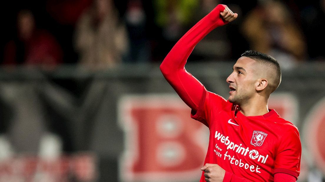 Ziyech juicht na zijn vijftiende treffer