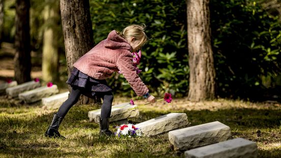 LIVE | Volg hier de herdenking op het Nationaal Ereveld Loenen